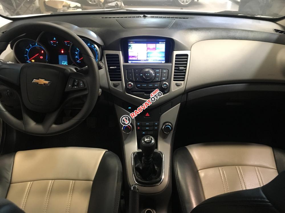 Bán xe Chevrolet Cruze 1.6 LT SX 2016 giá rẻ-3
