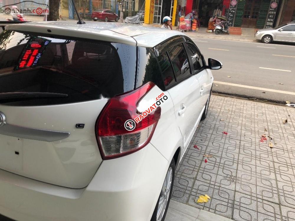 Cần bán xe Toyota Yaris 1.3AT năm sản xuất 2015, màu trắng, xe nhập-4