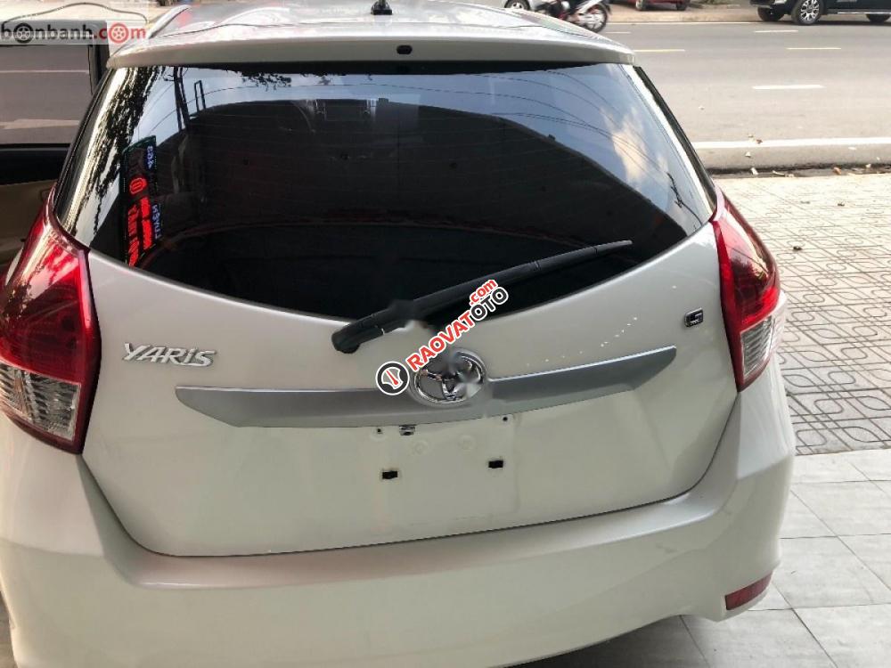 Cần bán xe Toyota Yaris 1.3AT năm sản xuất 2015, màu trắng, xe nhập-5