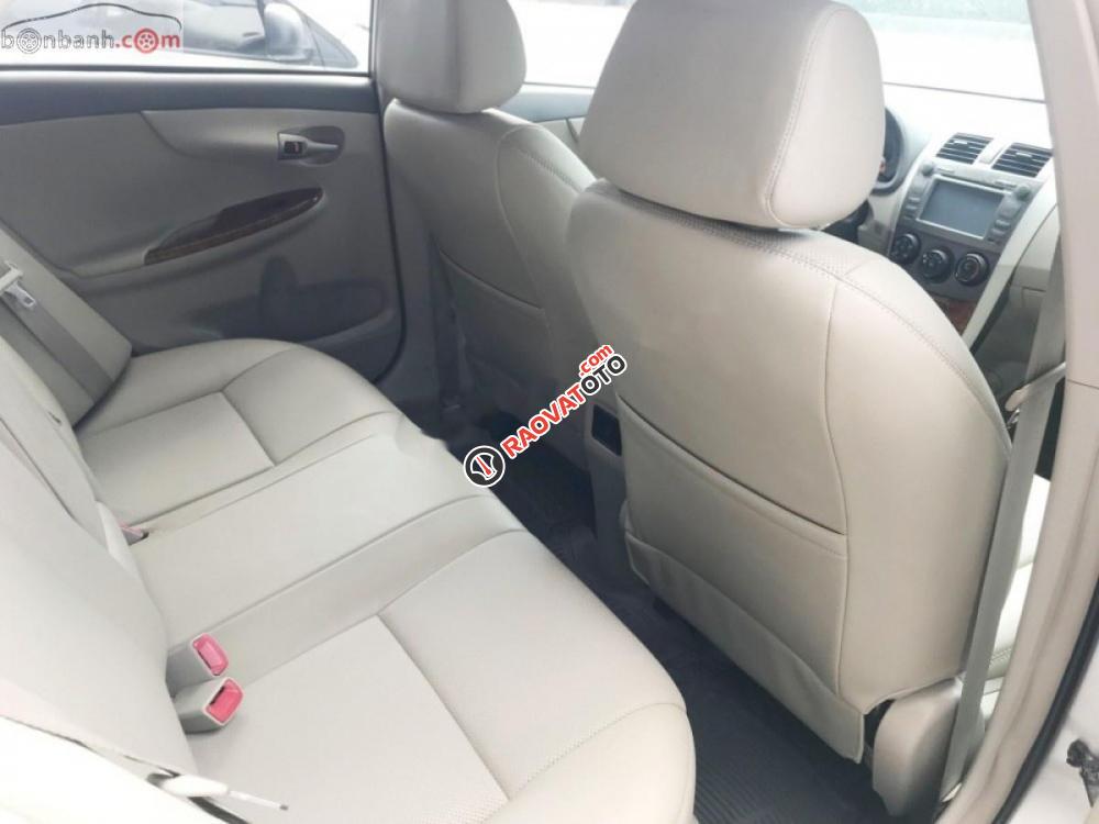 Bán Toyota Corolla Altis 1.8 đời 2009, màu bạc -9