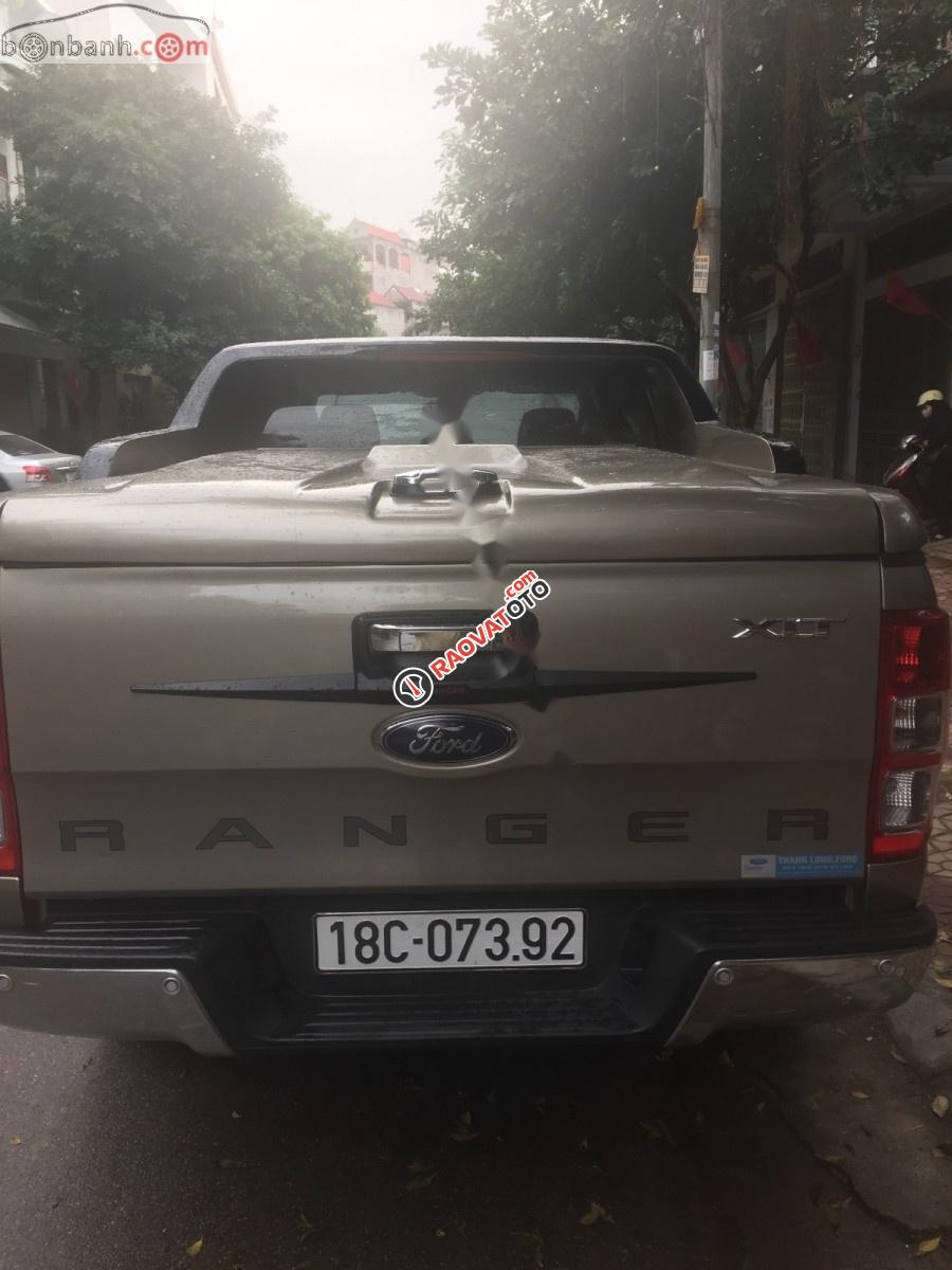 Cần bán xe Ford Ranger XLT 2.2L 4x4 MT sản xuất năm 2017, nhập khẩu nguyên chiếc-7
