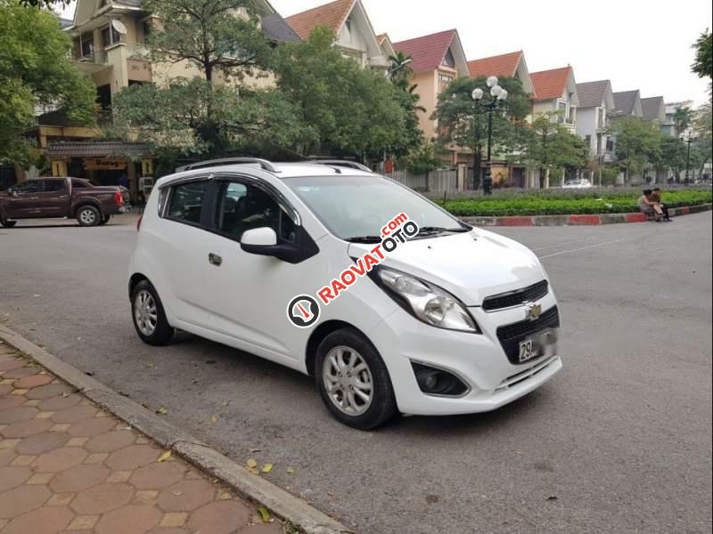 Bán xe Chevrolet Spark LT đời 2013, màu trắng số sàn-3