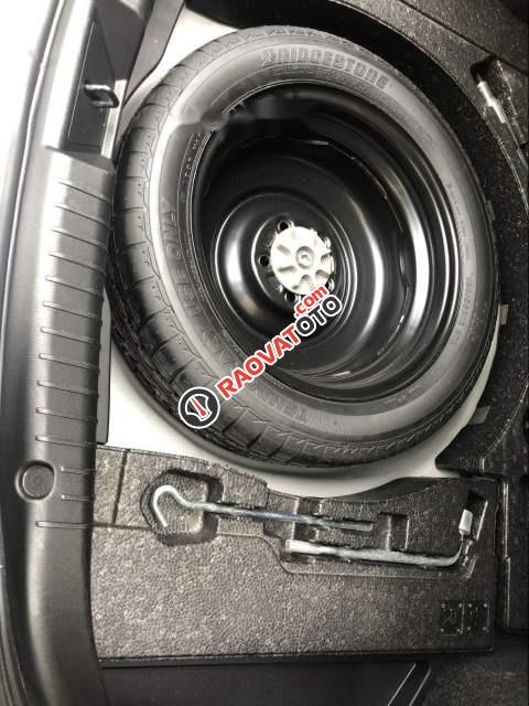 Chính chủ bán Mazda 6 đời 2016, màu vàng cát-5