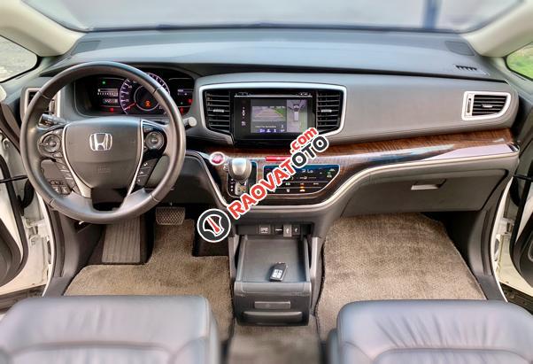 Cần bán Honda Odyssey 2.4 đời 07/2016, màu trắng, nhập khẩu-1