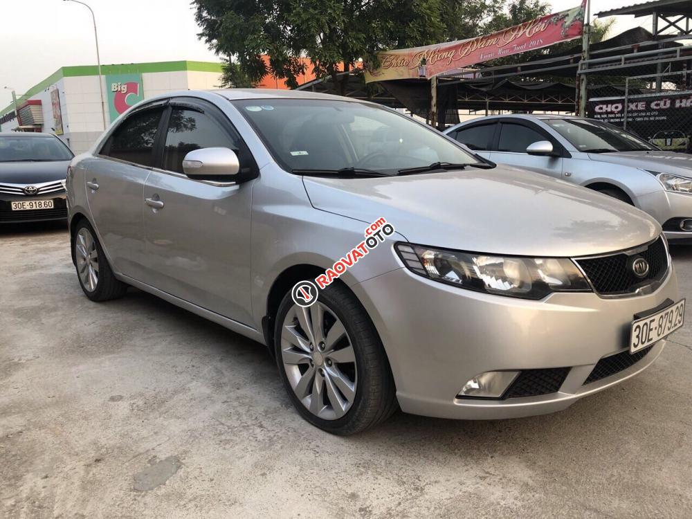 Cần bán xe Kia Forte MT sản xuất 2011, màu bạc, 335 triệu-2