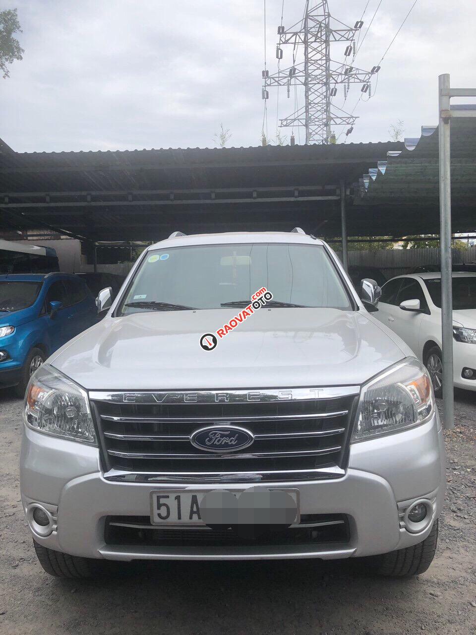 Bán Ford Everest MT năm 2012, màu bạc số sàn-1