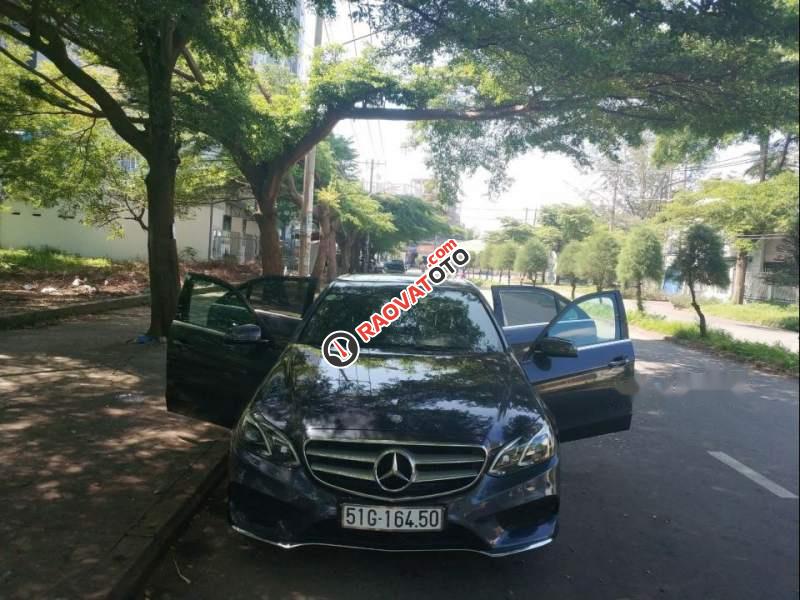 Cần bán xe Mercedes E250 AMG đời 2016, màu xanh  -4