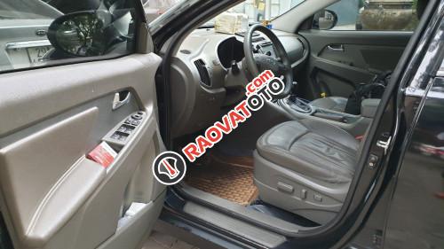Bán Kia Sportage 2.0 AT đời 2011, màu đen chính chủ-1