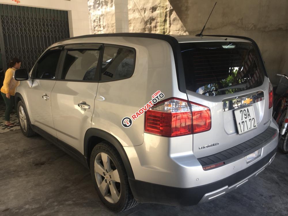 Cần bán xe Chevrolet Orlando LTZ số tự động đăng ký 2017, màu bạc mới 95%, giá 650 triệu-5