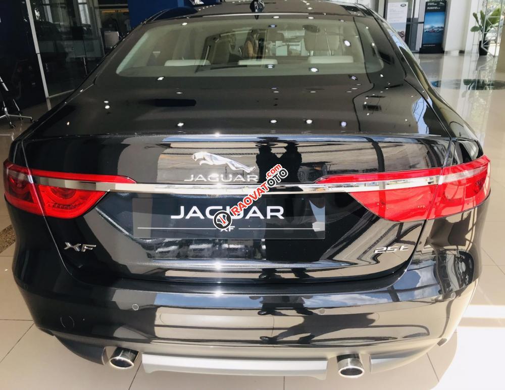 Bán xe Jaguar XF Prestige màu đen, lh 0938302233 xe 2018, giao ngay tặng bảo dưỡng, bảo hành-3