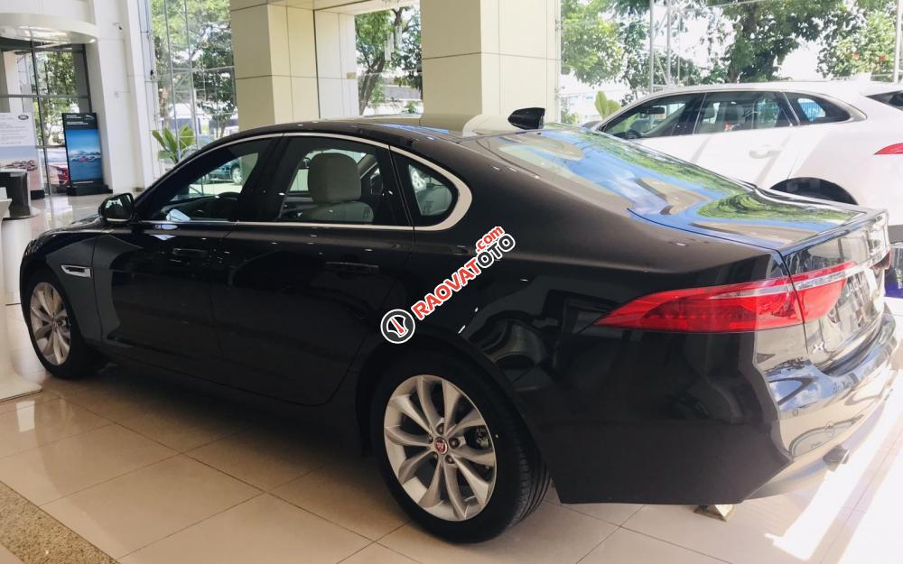 Bán xe Jaguar XF Prestige màu đen, lh 0938302233 xe 2018, giao ngay tặng bảo dưỡng, bảo hành-5