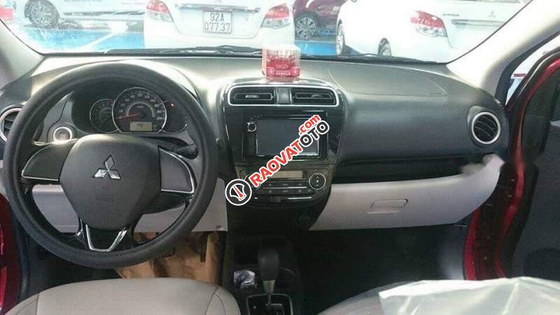 Gia đình bán Mitsubishi Attrage CVT sản xuất năm 2017, màu trắng, nhập khẩu-0