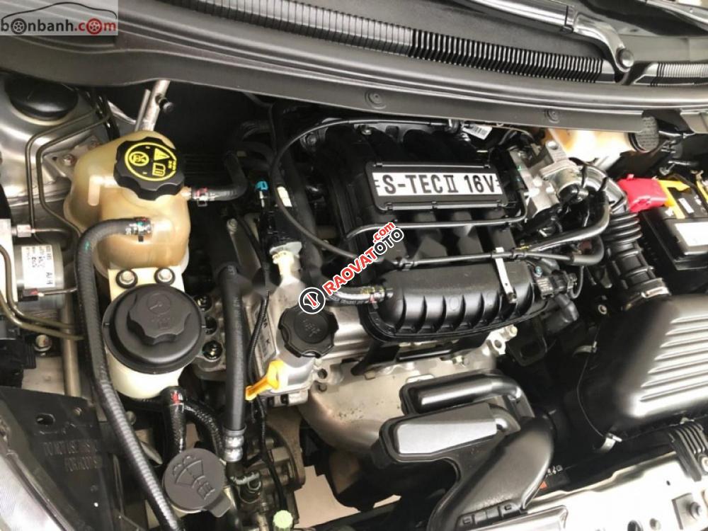 Bán Chevrolet Spark LT 1.0 MT 2014, màu bạc, xe gia đình-6