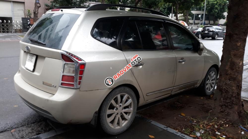 Gia đình cần bán Kia Carens đời 2011, bản đủ, máy 2.0,cửa nóc, màu vàng cát-2