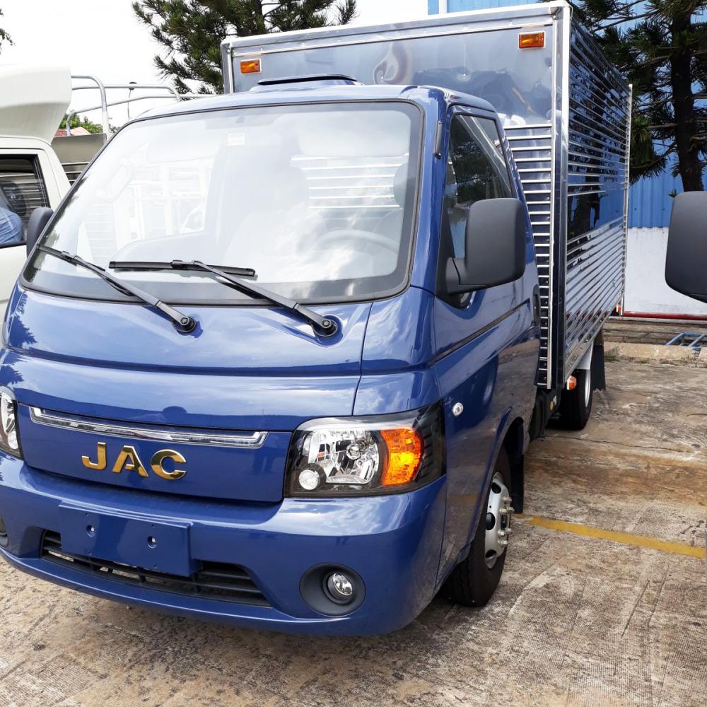 Xe tải Jac x99 990kg máy dầu hỗ trợ vay cao-1