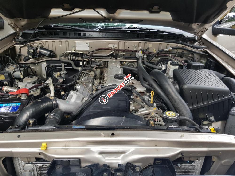 Bán xe Ford Everest, biển 4 số một chủ-2