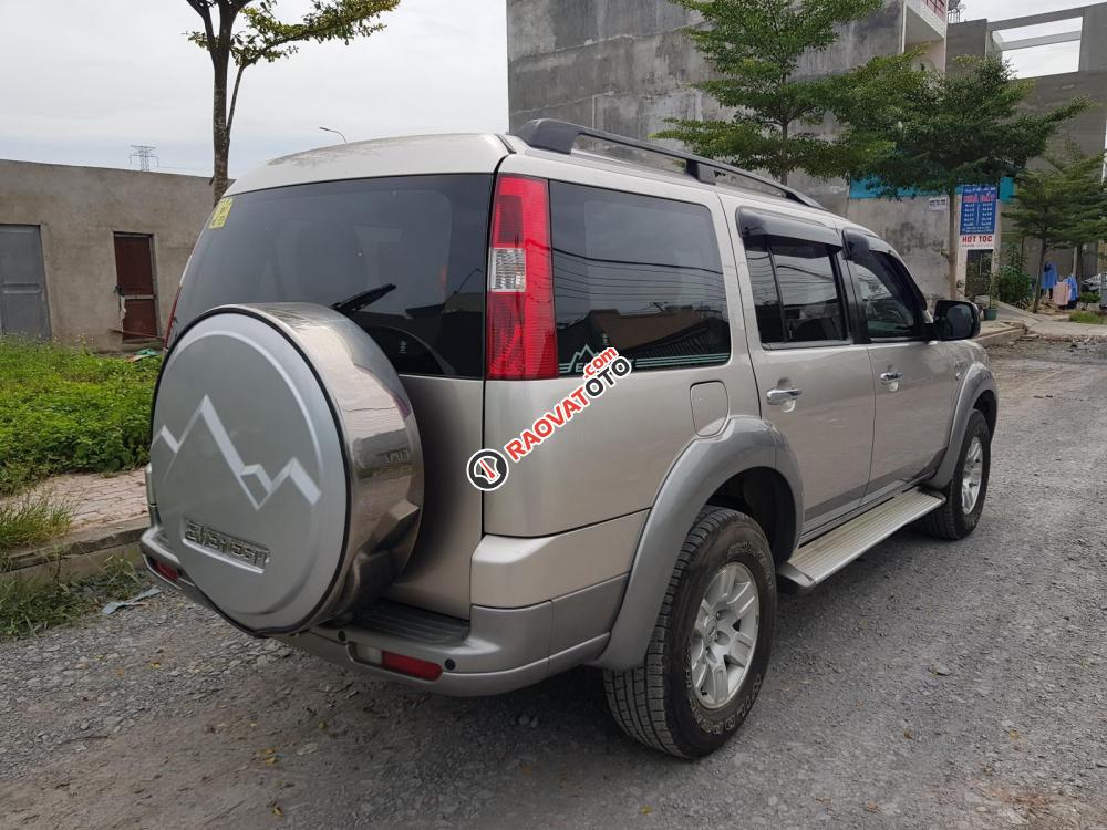 Bán xe Ford Everest, biển 4 số một chủ-6
