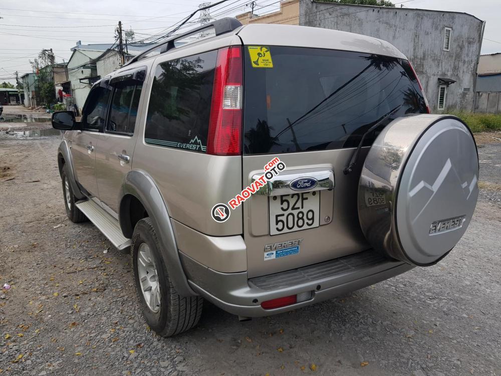 Bán xe Ford Everest, biển 4 số một chủ-7