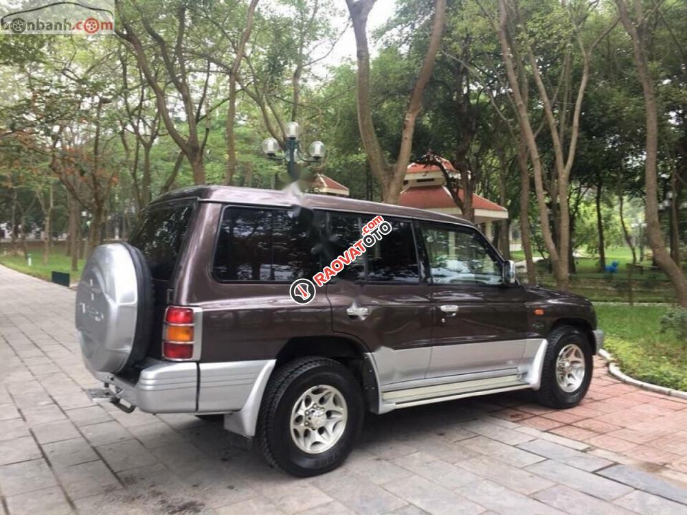 Bán xe Mitsubishi Pajero 3.5 năm 2003, màu nâu, giá 240tr-3