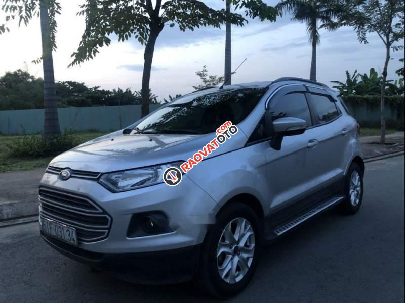 Cần bán gấp Ford EcoSport AT sản xuất 2014, màu bạc số tự động-0