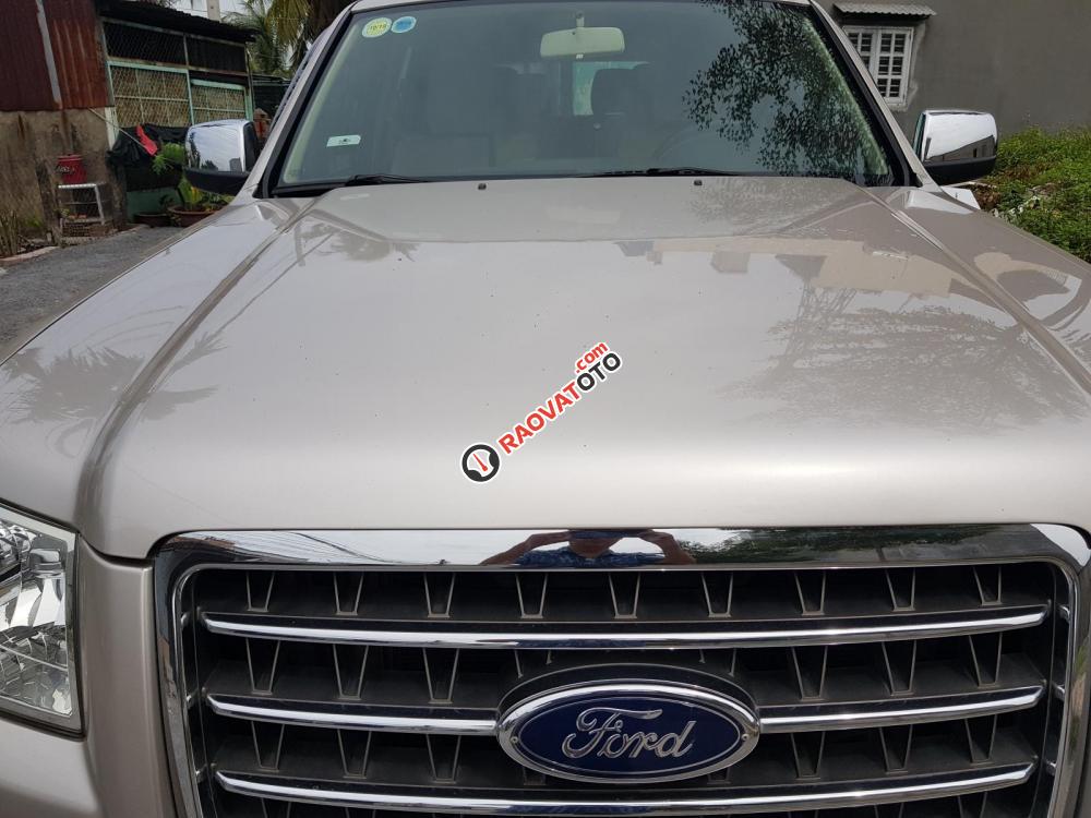 Bán xe Ford Everest, biển 4 số một chủ-8