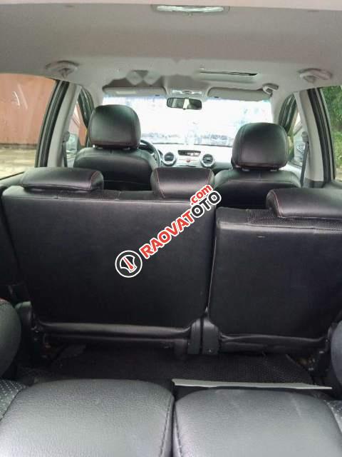 Cần bán Kia Carens MT năm sản xuất 2011 -0