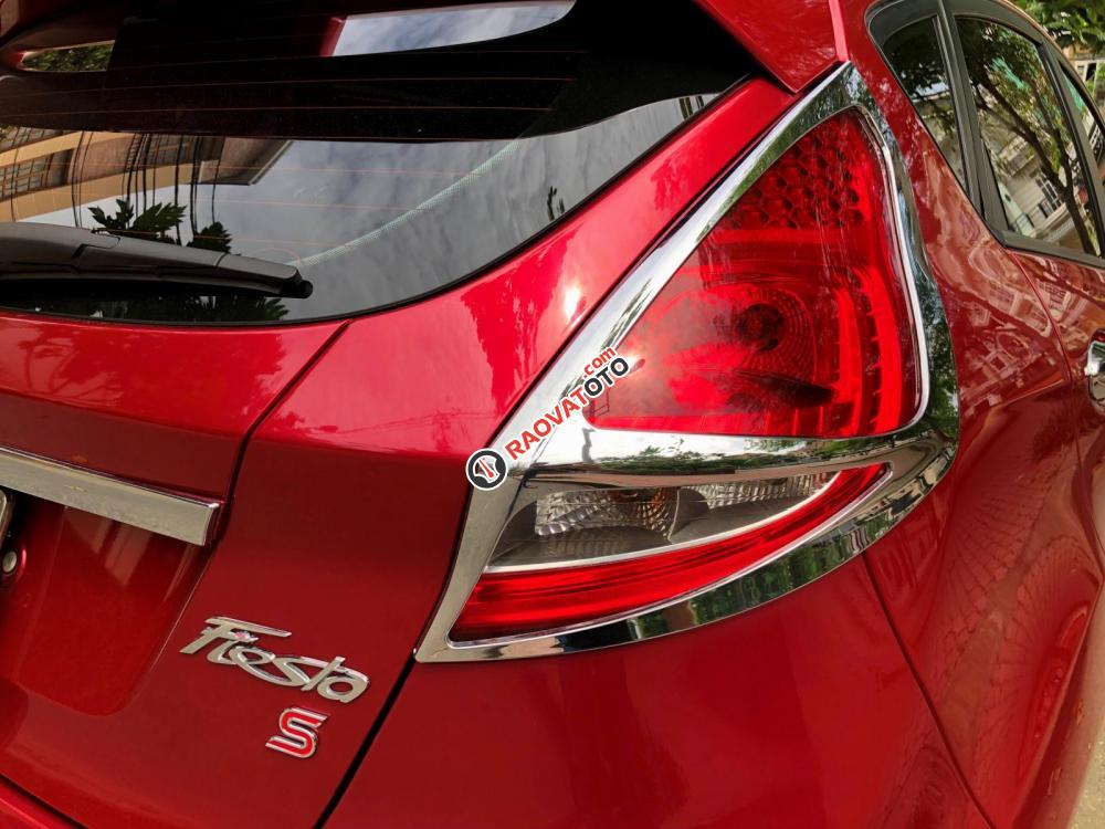 Fiesta S hatchback màu đỏ chính chủ-12
