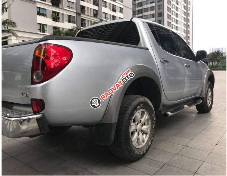 Bán ô tô Mitsubishi Triton GLS MT năm 2010 chính chủ-4