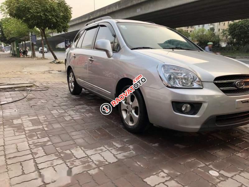 Cần bán Kia Carens, sản xuất 2010 số tự động-0