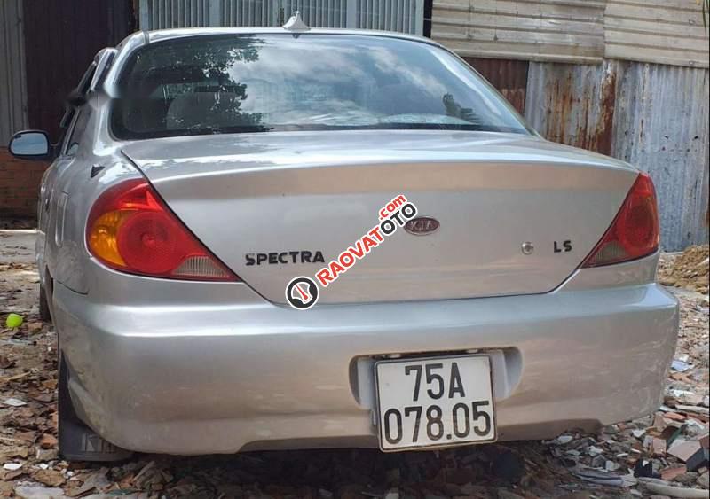 Bán xe Kia Spectra Ls máy 1.6 tiết kiệm xăng - tình trạng xe đang chạy bình thường-3