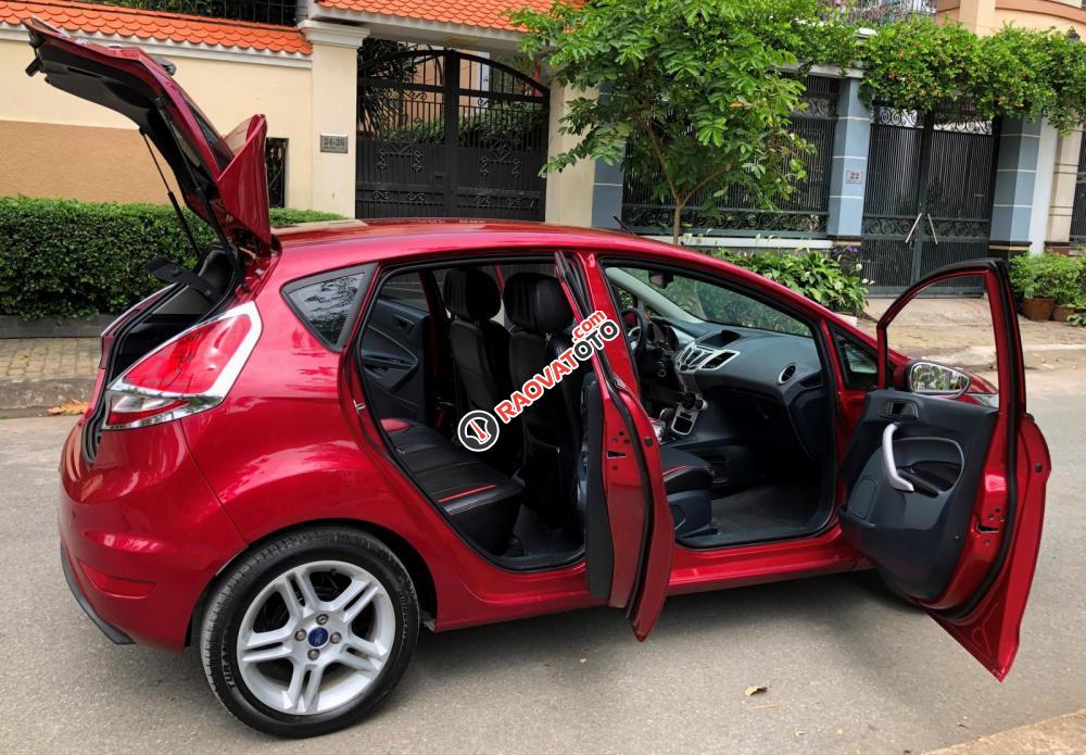 Fiesta S hatchback màu đỏ chính chủ-10