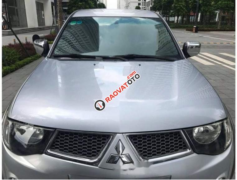 Bán ô tô Mitsubishi Triton GLS MT năm 2010 chính chủ-3
