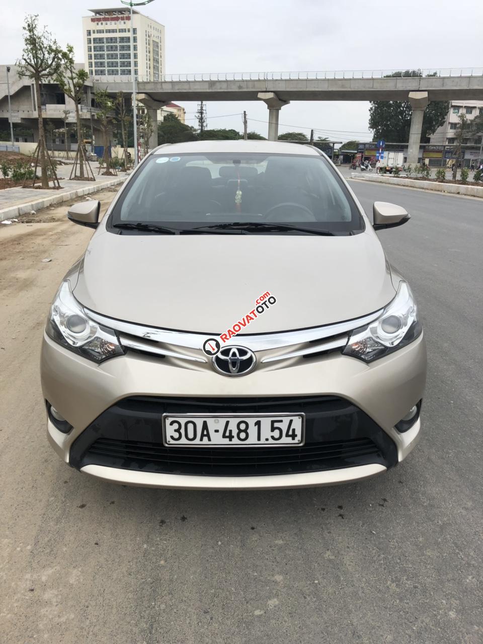 Bán xe Vios G AT 2016 chính chủ gia đình đi nên còn rất mới-0