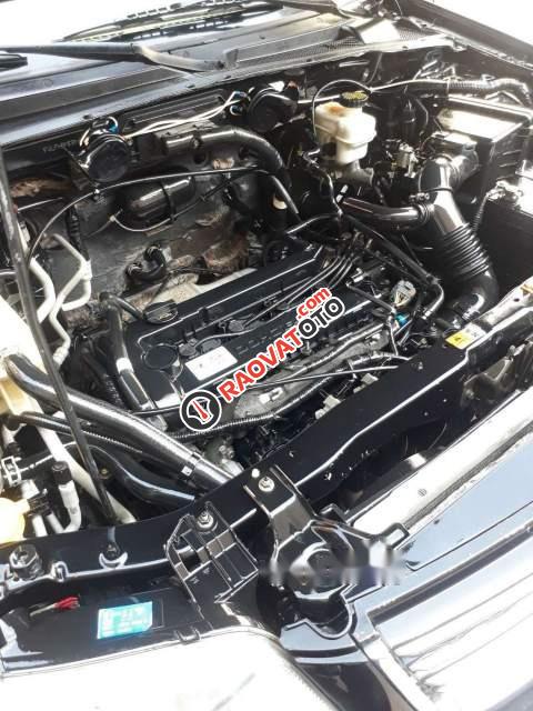 Gia đình bán xe Ford Escape XLT sản xuất 2004, màu đen, giá tốt-3