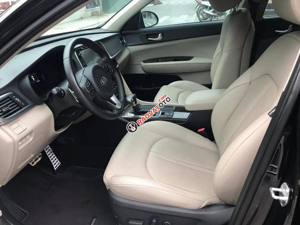 Cần bán xe Kia Optima 2.0AT đời 2017, màu đen-3