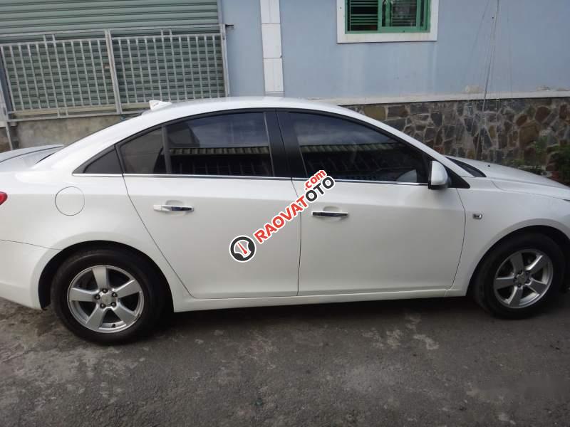 Bán xe Chevrolet Cruze 2012, 1 chủ, màu trắng
-4