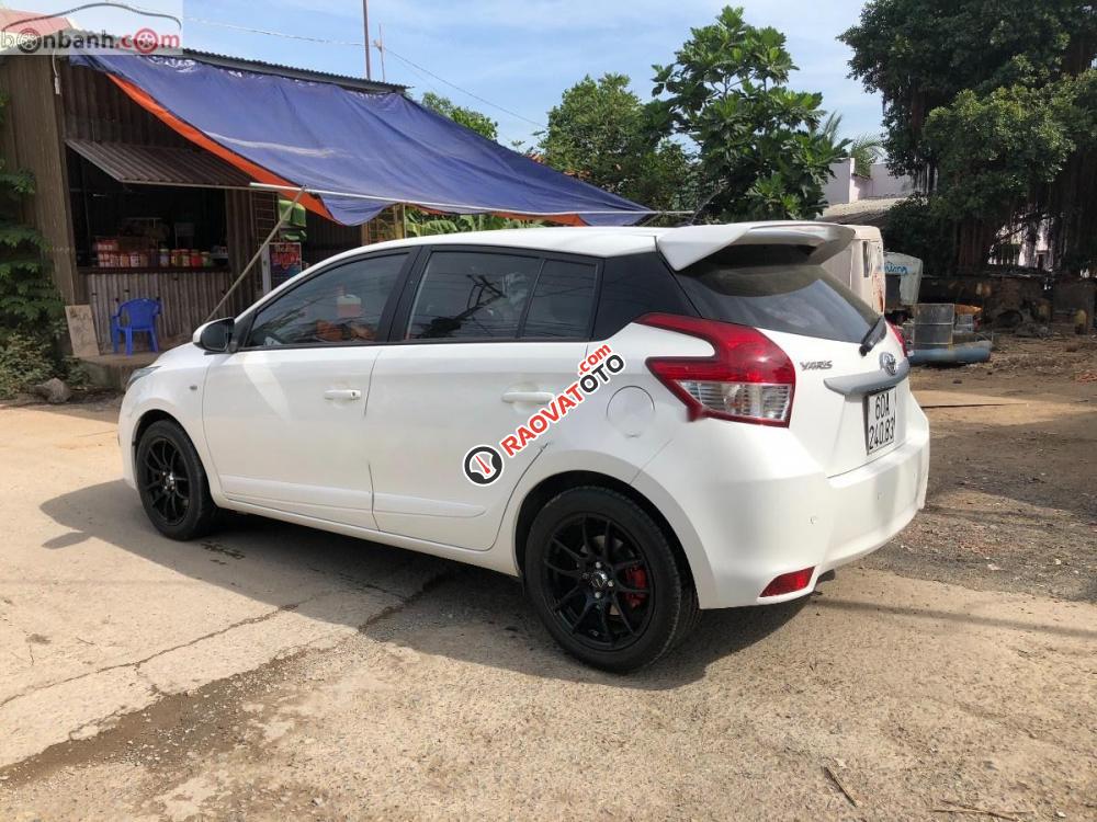 Cần bán Toyota Yaris 1.3 E 2015 nhập khẩu Thái Lan-1