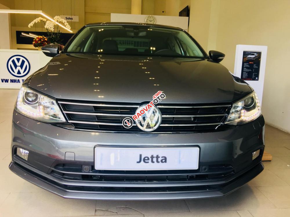 Volkswagen Jetta chiếc xe lý tưởng nhất năm 2018, nhập khẩu nguyên chiếc. LH: 0942050350-0