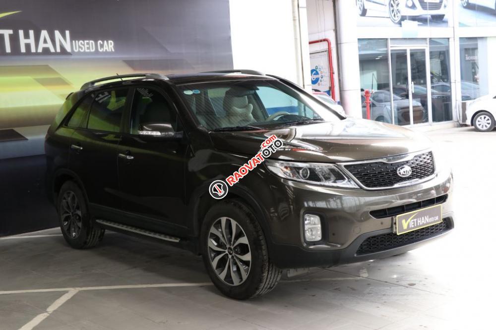 Bán Kia Sorento 2.4AT năm 2016, màu nâu, giá chỉ 736 triệu-2