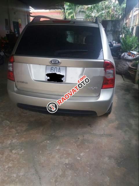 Cần bán xe Kia Carens AT đời 2010, giá tốt-0