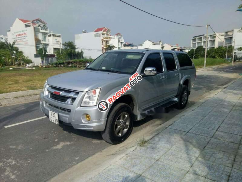 Cần bán Isuzu Dmax 4x2 MT đời 2012, màu bạc, xe nhập xe gia đình-0