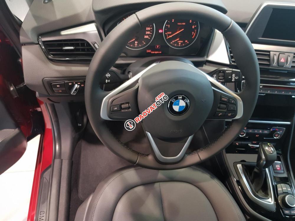 BMW 218i 7 chỗ giá tốt, nhập khẩu nguyên chiếc từ Đức, xe giao ngay-5