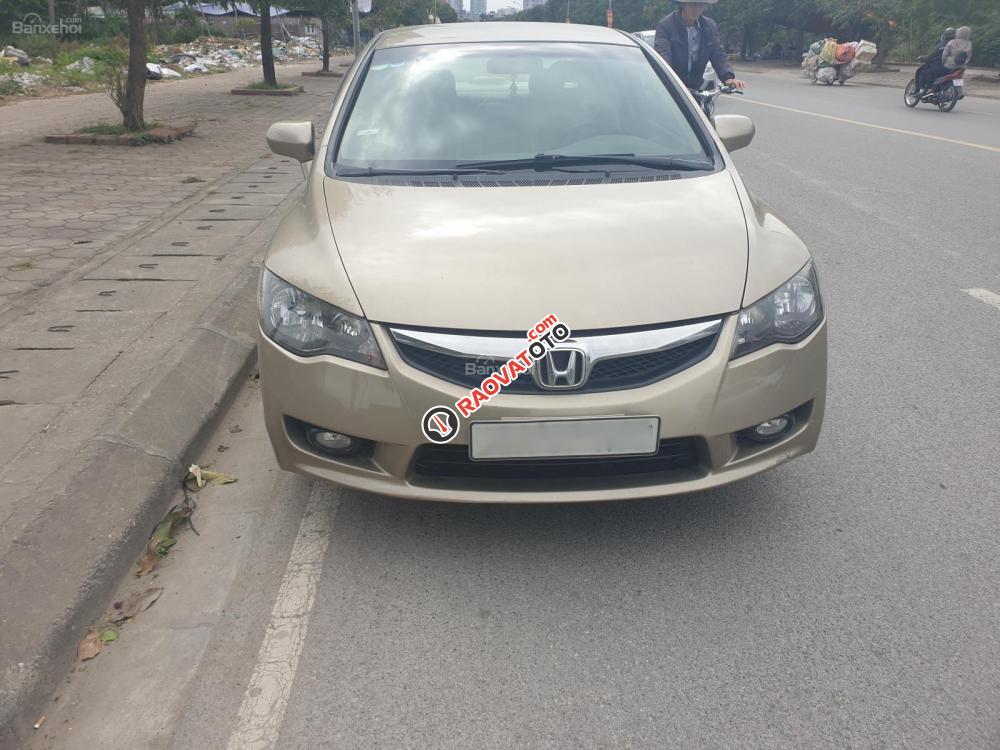 Cần bán gấp Honda Civic 1.8 đăng ký 2009, màu ghi vàng, mới 95%, giá tốt 410tr-0