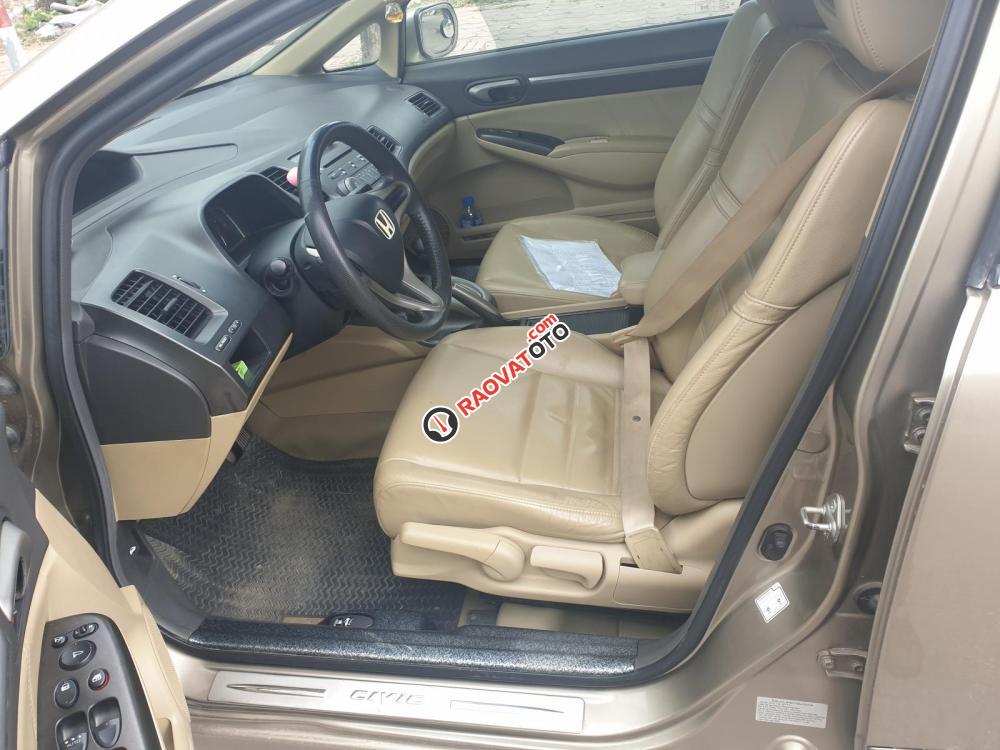 Cần bán gấp Honda Civic 1.8 đăng ký 2009, màu ghi vàng, mới 95%, giá tốt 410tr-4