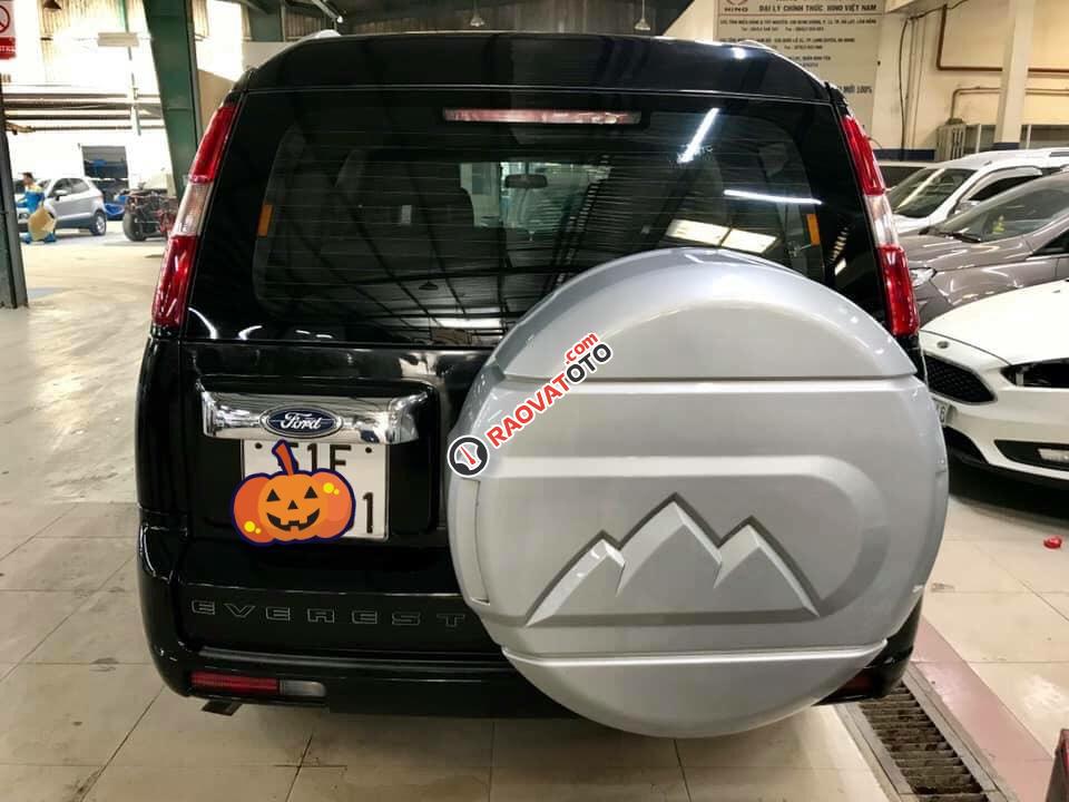 Bán Ford Everest MT số sàn sx 2015, xe được bán tại hãng, có bảo hành-1