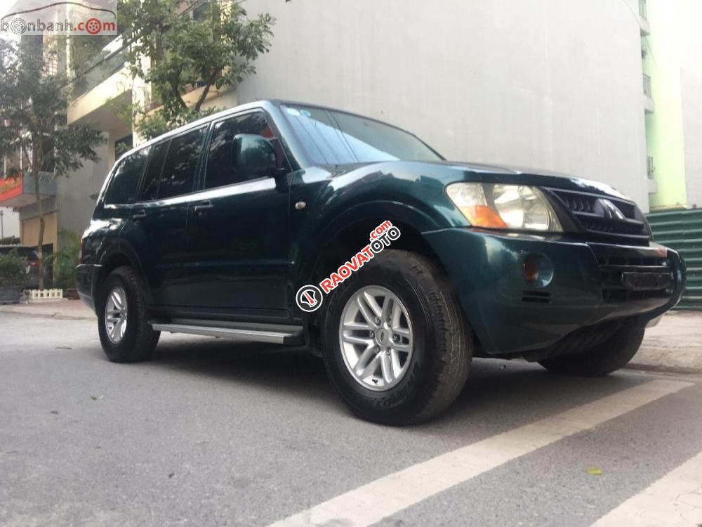 Cần bán Mitsubishi Pajero 3.0 năm sản xuất 2005, nhập khẩu số sàn, giá chỉ 285 triệu-9