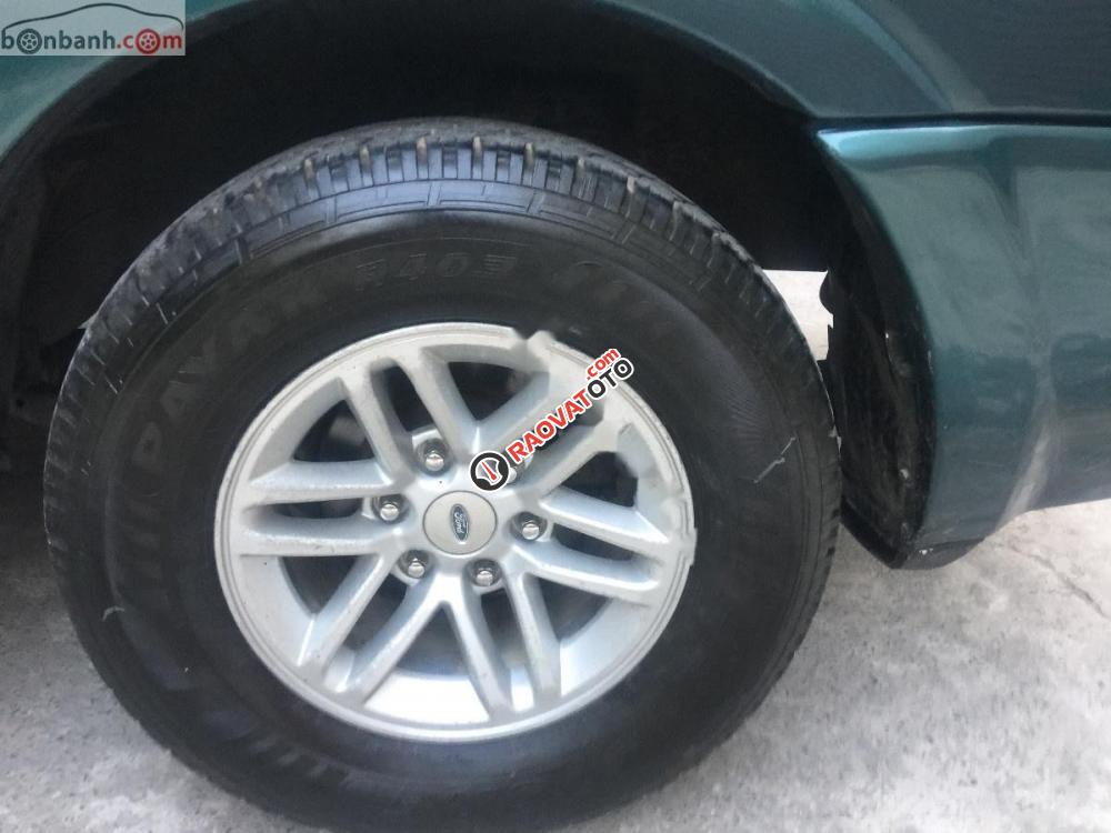 Cần bán Mitsubishi Pajero 3.0 năm sản xuất 2005, nhập khẩu số sàn, giá chỉ 285 triệu-0