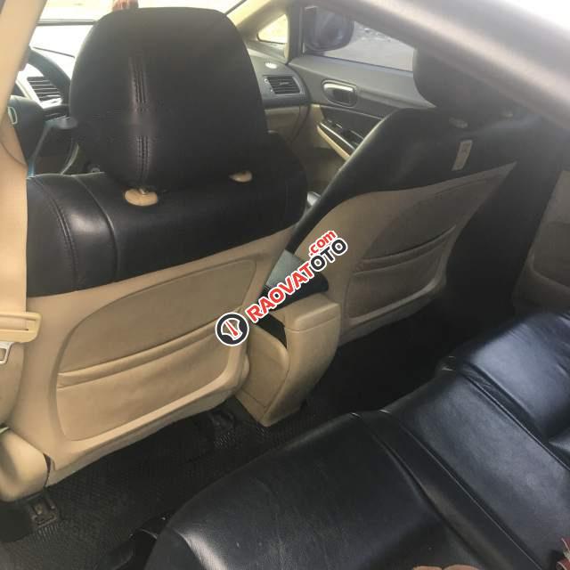 Cần bán gấp Honda Civic 1.8MT đời 2011, màu bạc số sàn-0