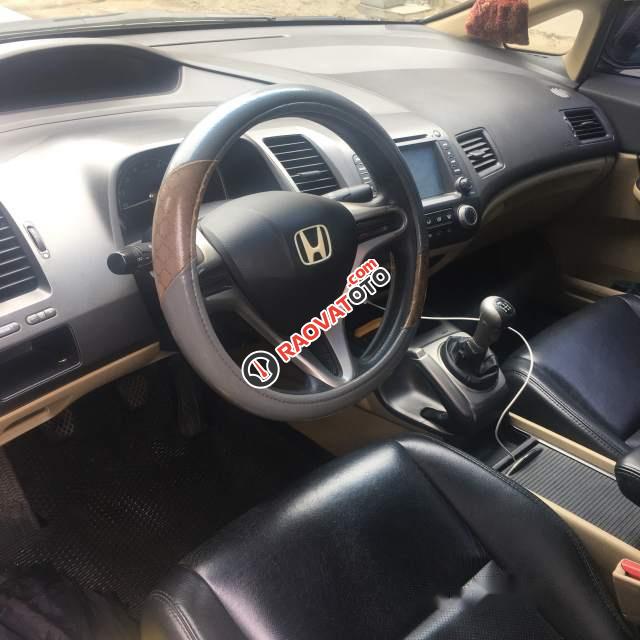 Cần bán gấp Honda Civic 1.8MT đời 2011, màu bạc số sàn-1