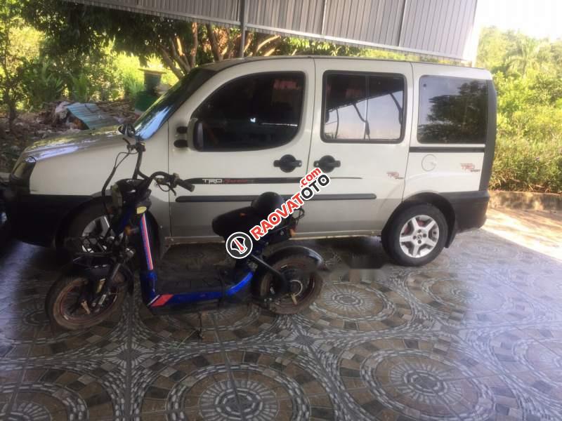 Cần bán lại xe Fiat Doblo sản xuất năm 2008, màu trắng, nhập khẩu nguyên chiếc-0